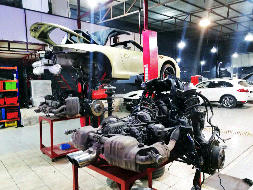 تعمیر موتور پورشه در تبریز