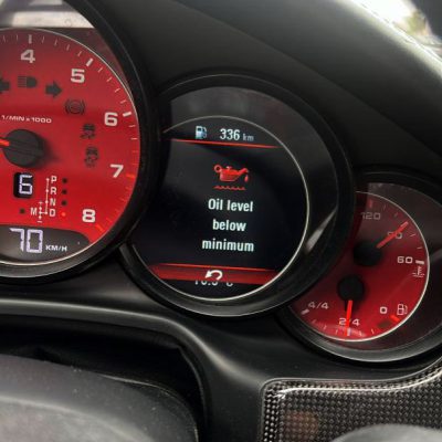 Oil Level below خطای در پورشه minimum