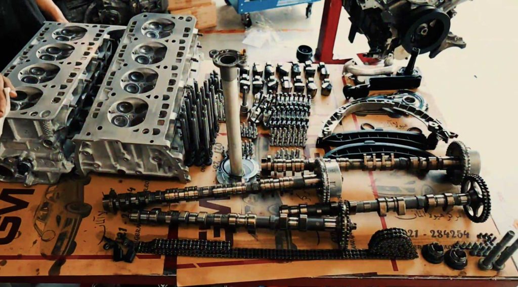 باز کردن موتور پورشه پانامرا