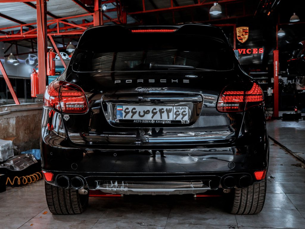 معزفی آپشن های پورشه کاین در هیولا آلمان