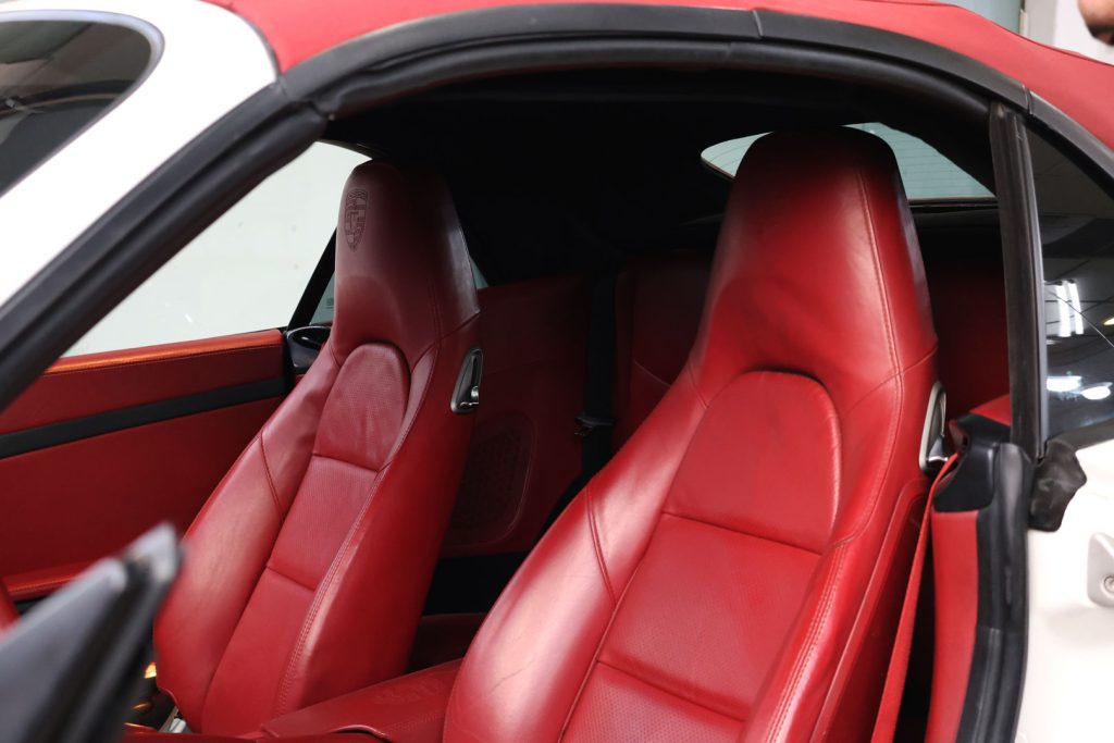 ترفند ها و ویژگی های مخفی پورشه باکستر