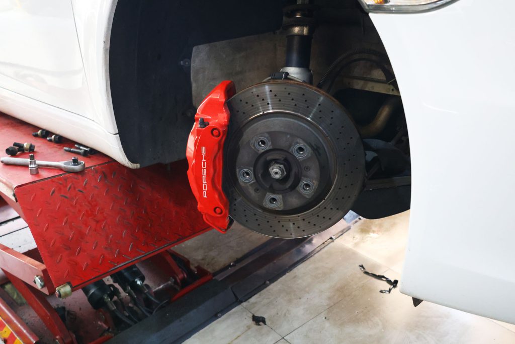 تعویض لنت پورشه ۹۱۱