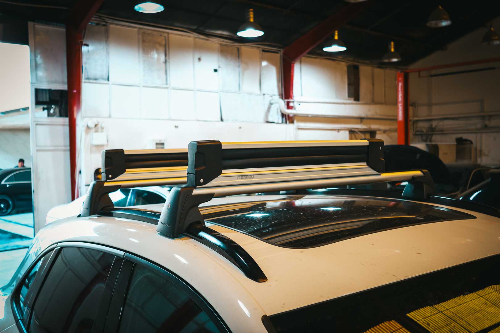 باربند پورشه ماکان