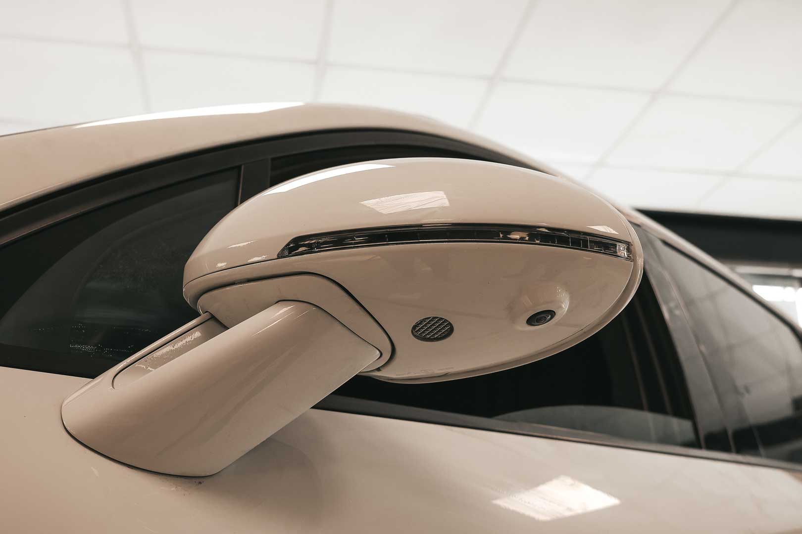 دوربین ۳۶۰ درجه پورشه ماکان اصل