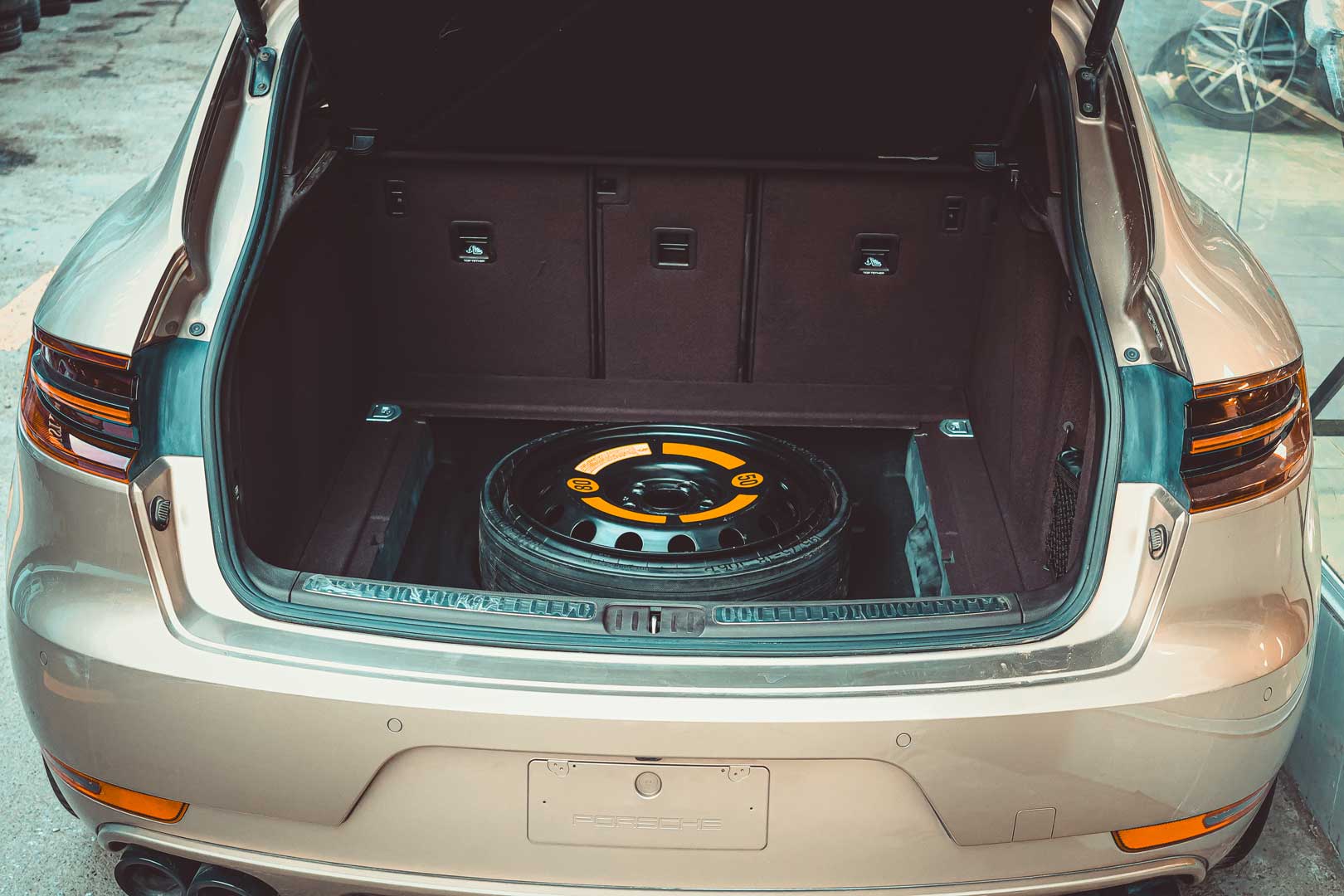 زاپاس پورشه ماکان و کاین - Image 2