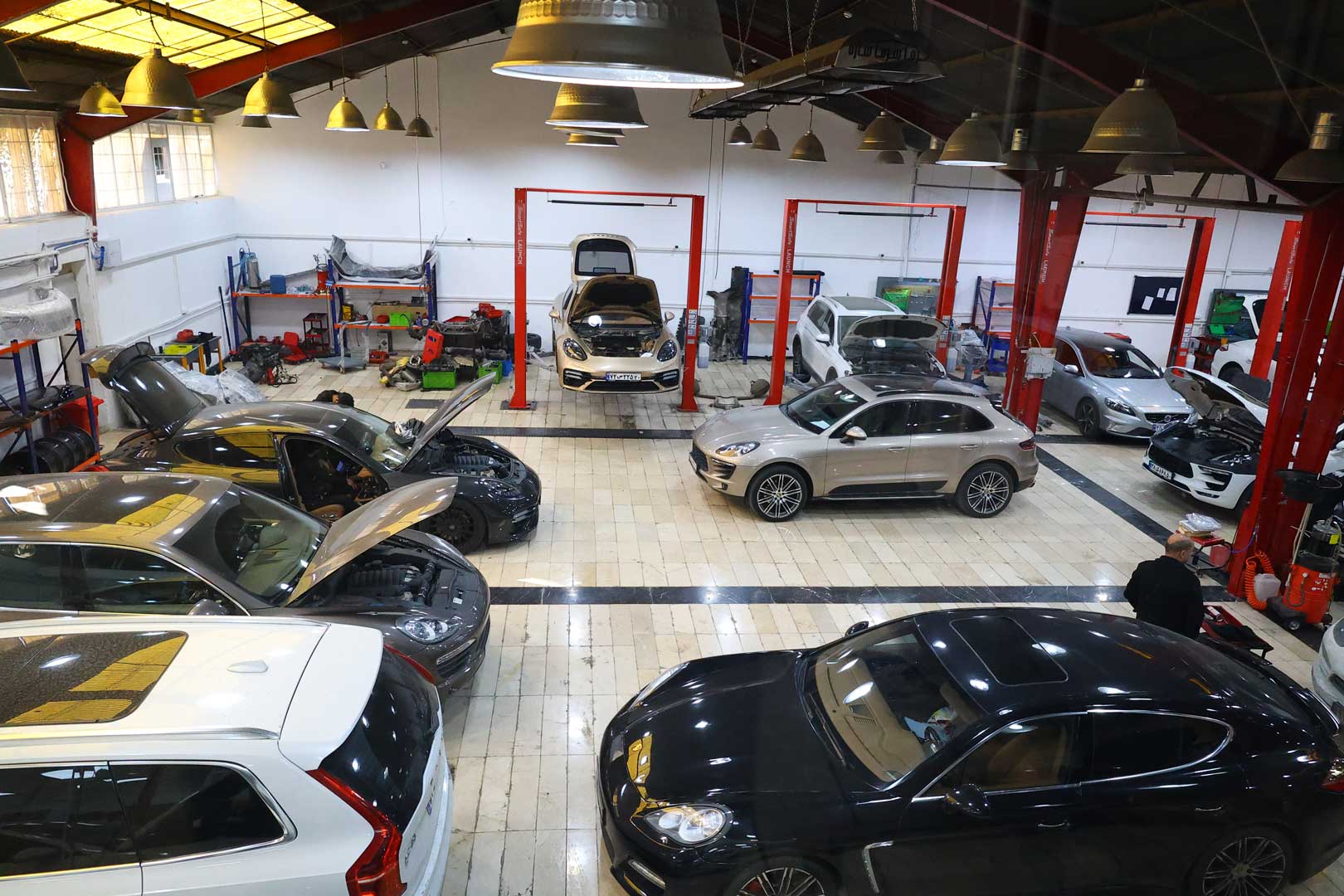 تعمیرگاه پورشه تهران