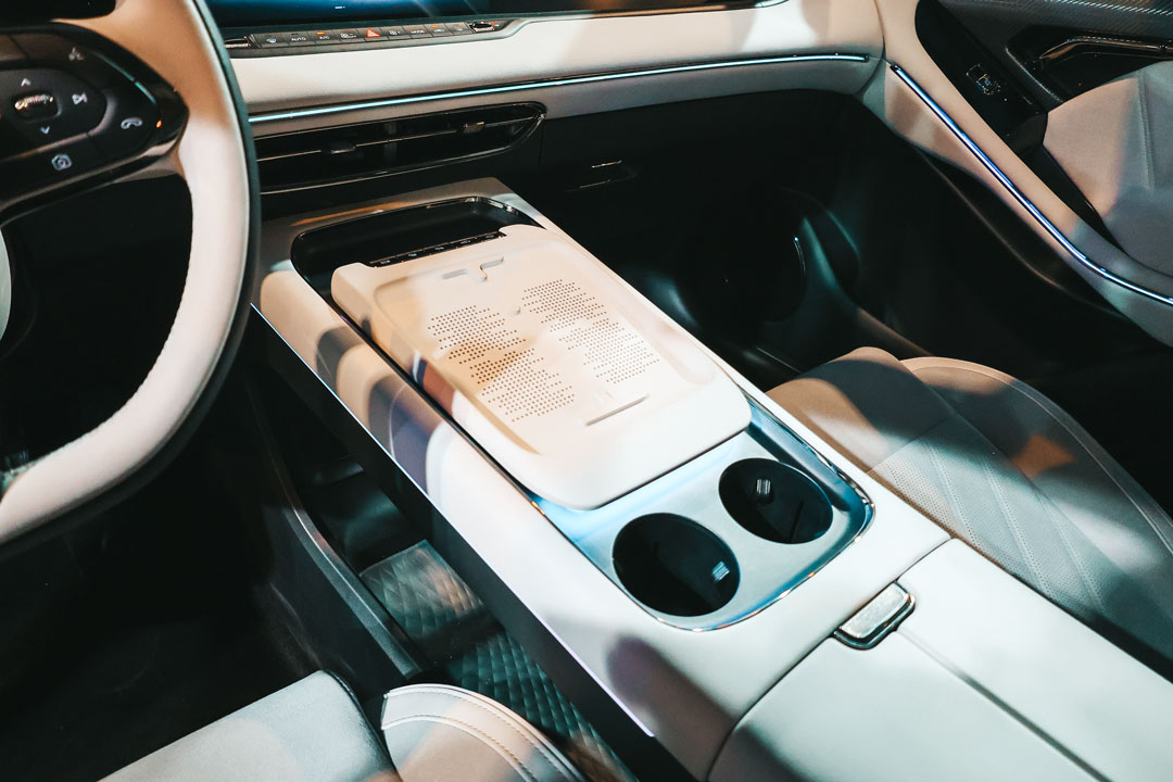 امکانات ایمنی کمک راننده وویا فری 2025