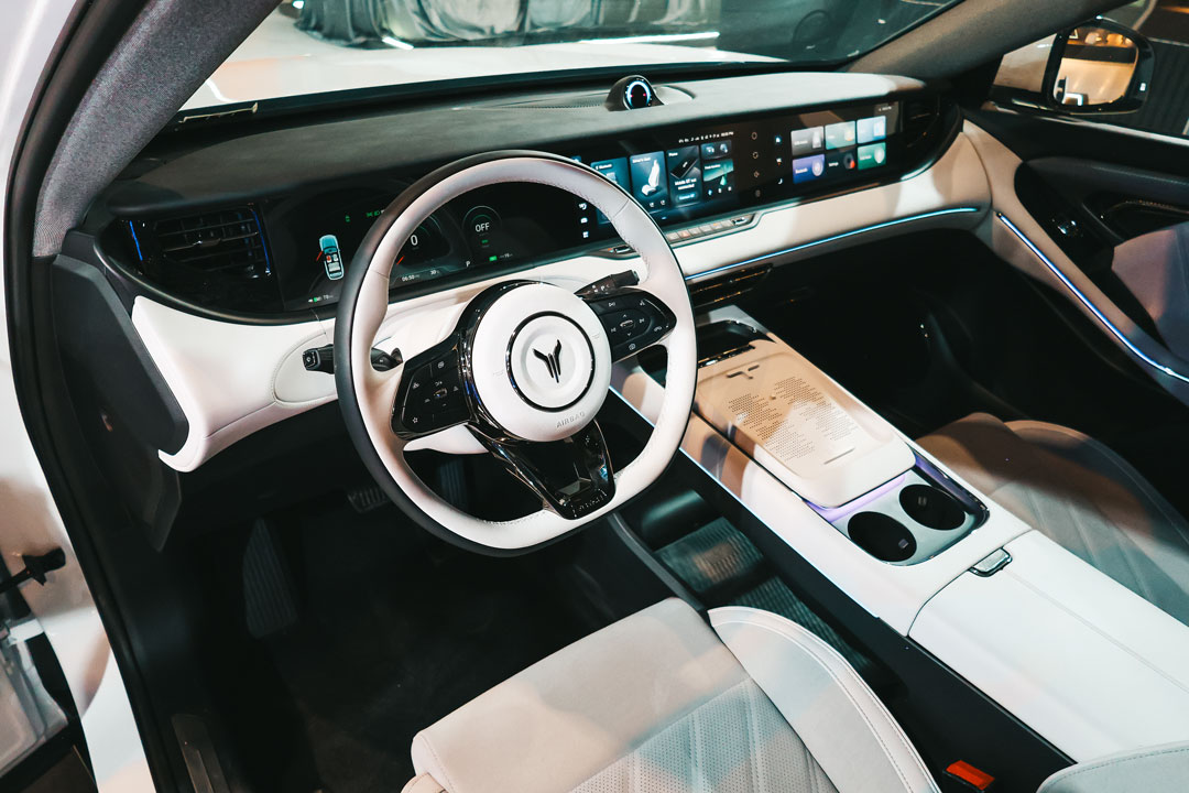 تجهیزات ایمنی کمک راننده وویا فری