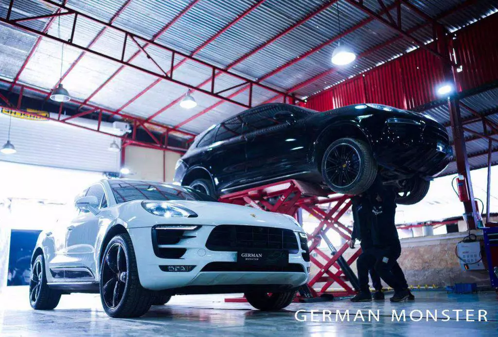 بهترین تعمیرکار پورشه در یزد بهترین تعمیرکار پورشه در یزد