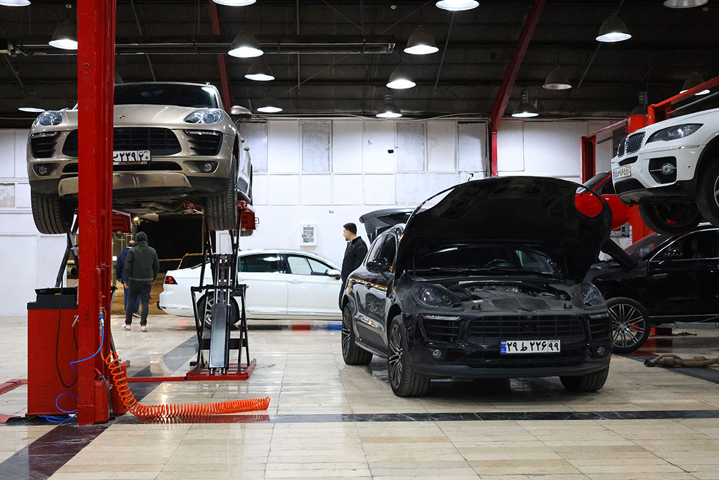 بهترین تعمیرگاه پورشه در بندرعباس